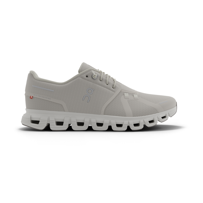 On Women's Cloud 6 Shoes - Pearl / White