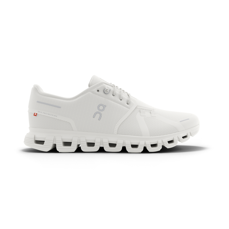 On Women's Cloud 6 Shoes - White / White