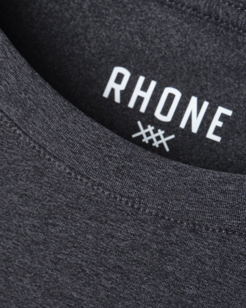 Rhone Men's Reign  Trim Fit T-Shirt - Black Heather