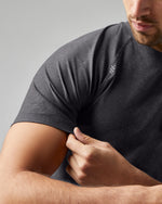 Rhone Men's Reign  Trim Fit T-Shirt - Black Heather