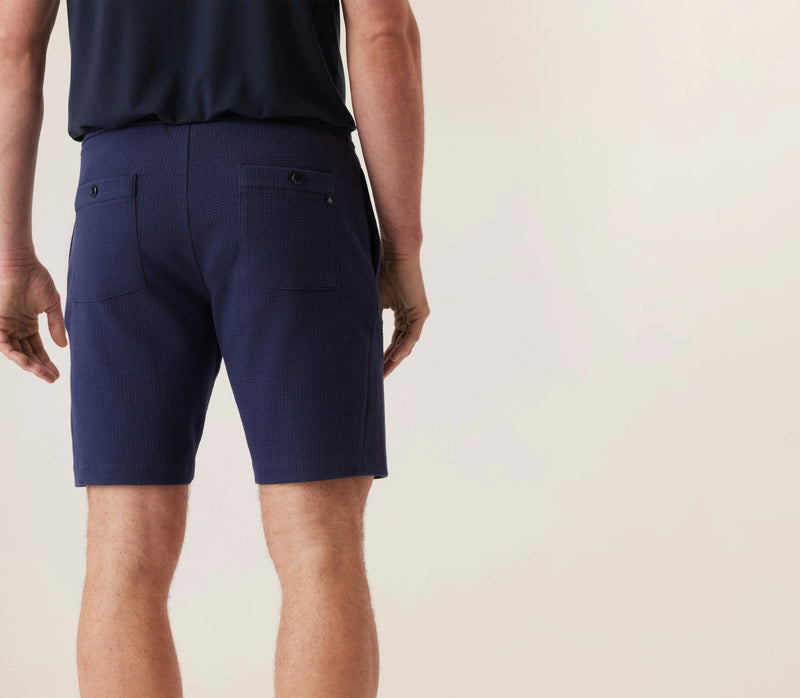 Deke Infinity 360 Cargo Bermuda Shorts In Warp Waffle - Indigo
