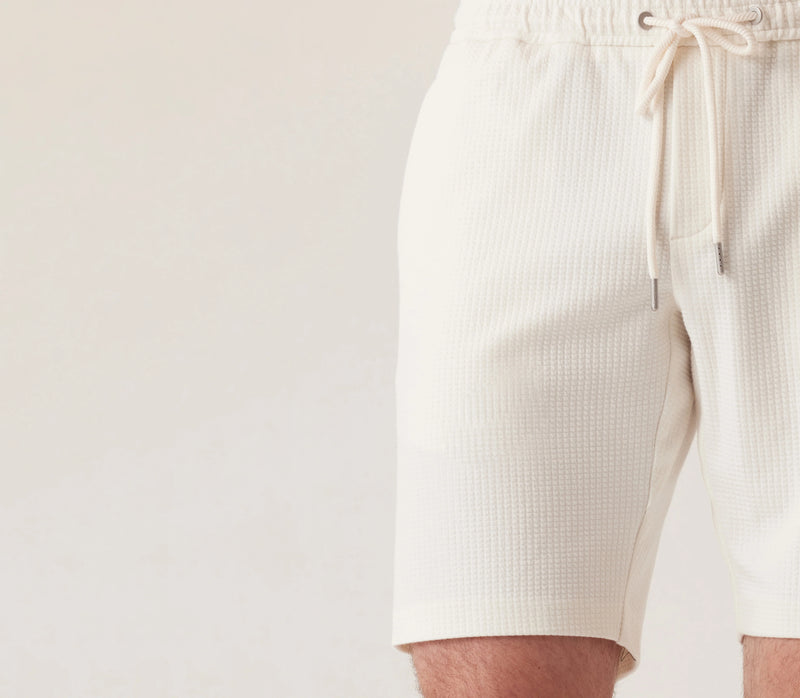 Deke Infinity 360 Cargo Bermuda Shorts In Warp Waffle - Natural