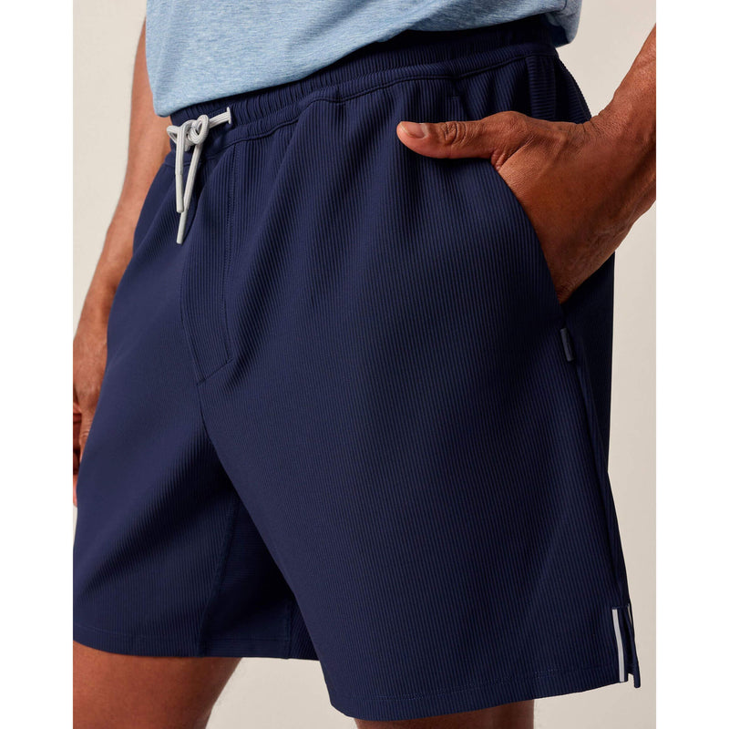 Johnnie-O Men's 7-Inch Jumpin Ribbed Knit Performance Shorts - Navy