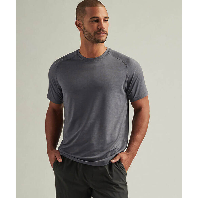 Peter Millar Aurora Performance T-Shirt - Iron*