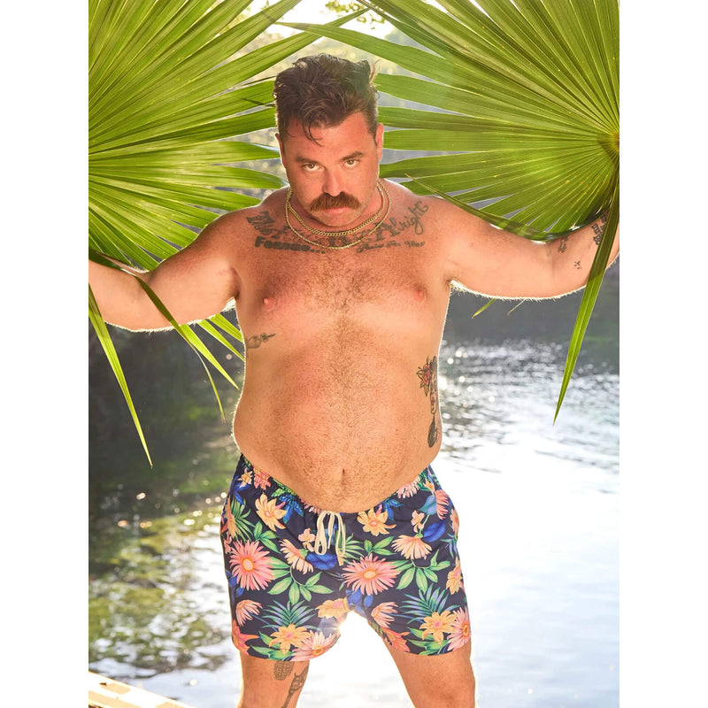 Chubbies 5.5-Inch The Big Bloomers Swim Trunks - Navy