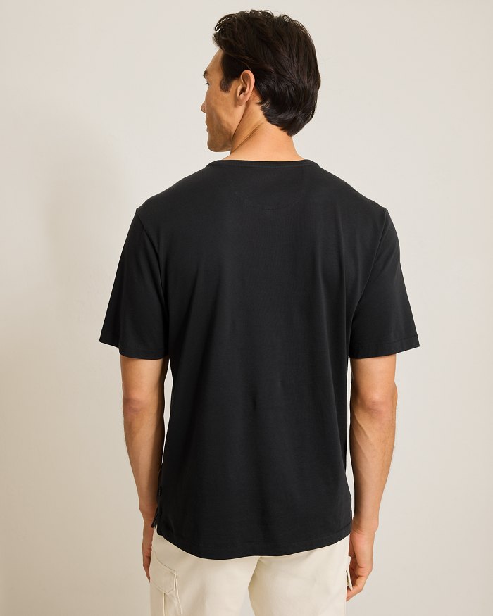 Tommy Bahama New Bali Skyline V-Neck T-Shirt - Black