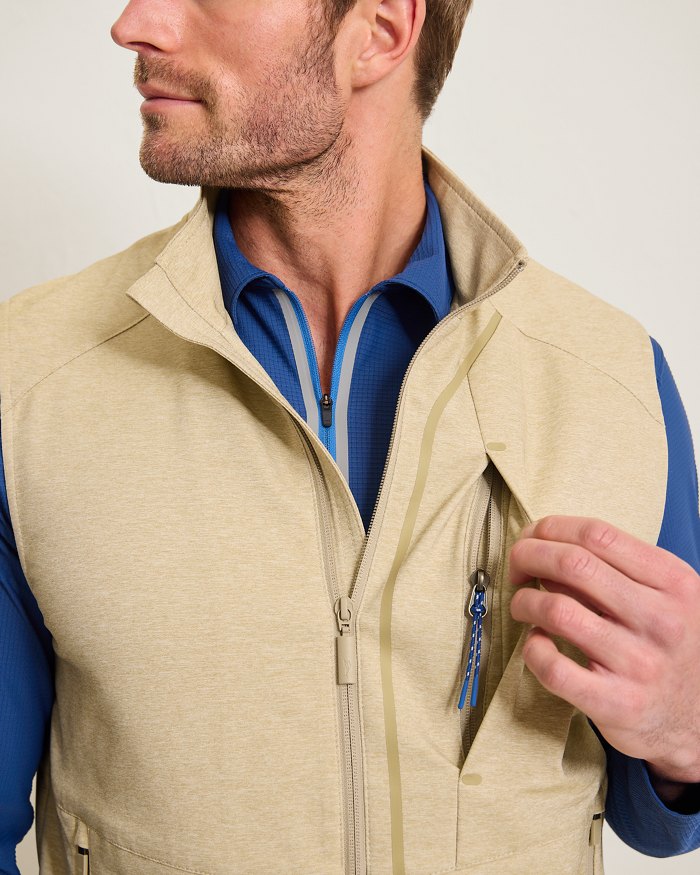 Tommy Bahama Men's On Par Pro Vest - Chino
